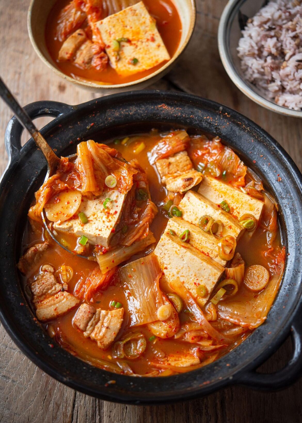 The great debate, Soy sauce In kimchi-jjigae?