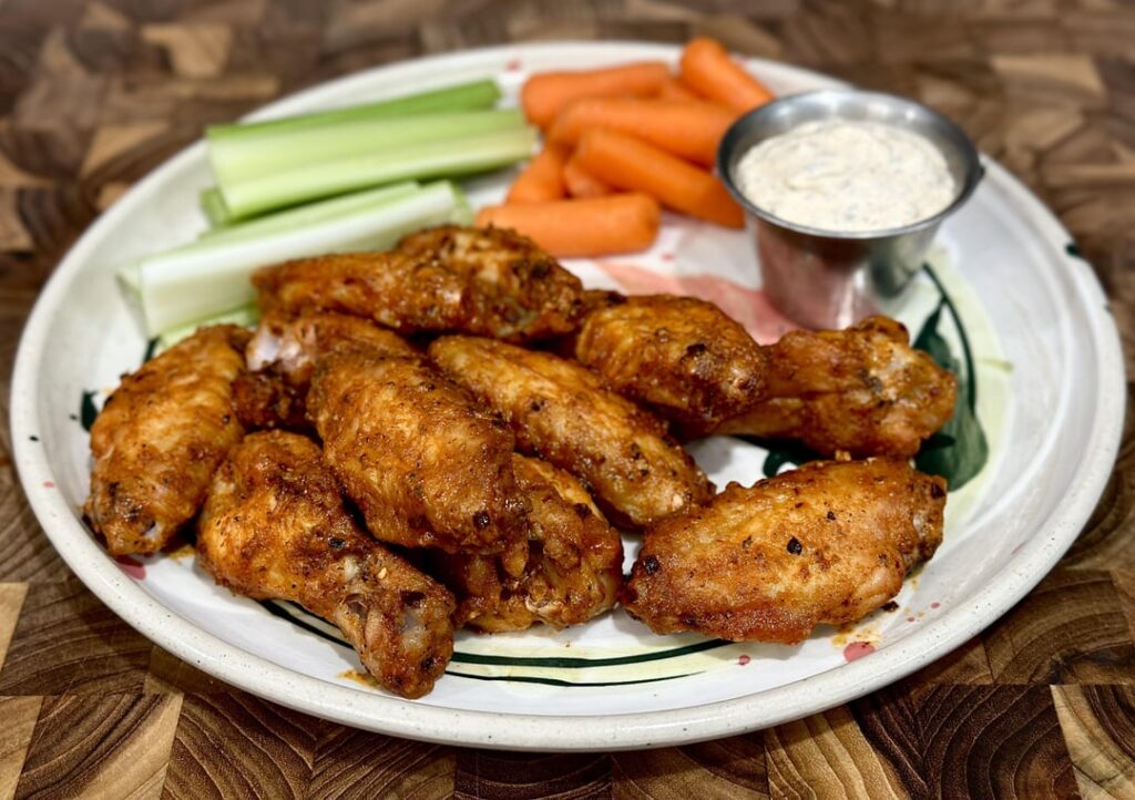 it’s 4:30am. anyone down for wings?