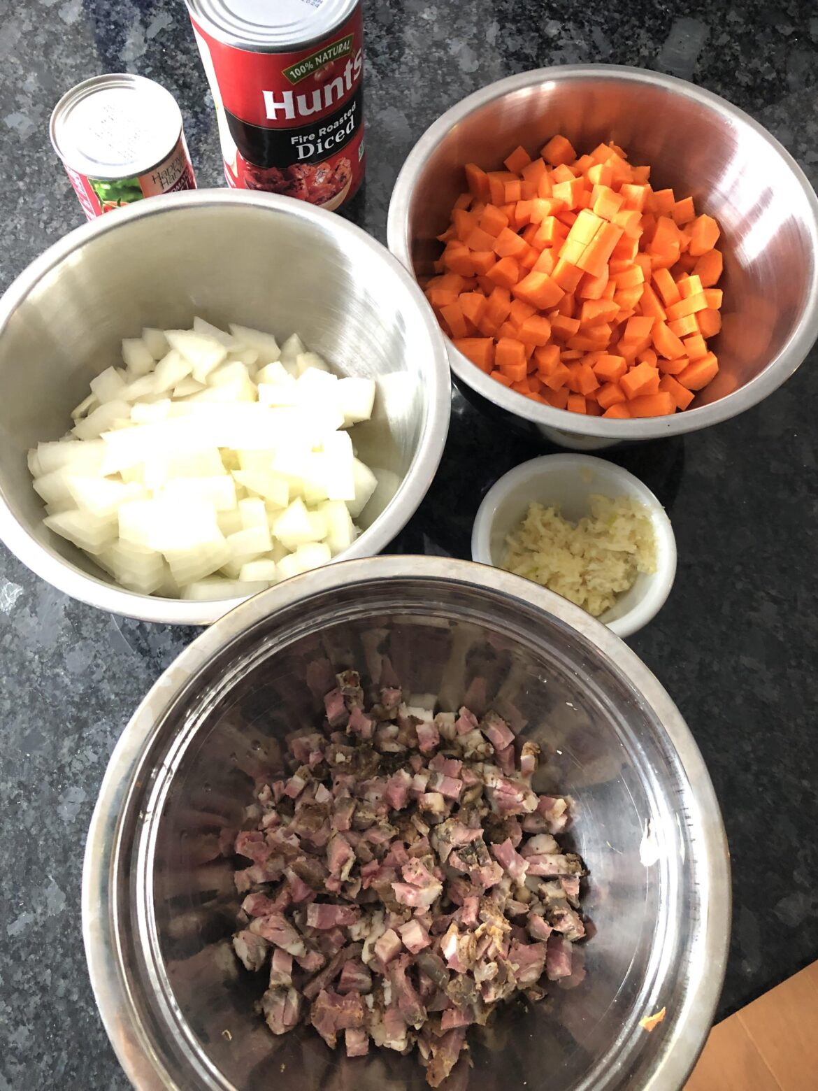 My brother brought me the leftover fatty edge from prime rib – bean soup time! My brother brought me the leftover fatty edge from prime rib - bean soup time!