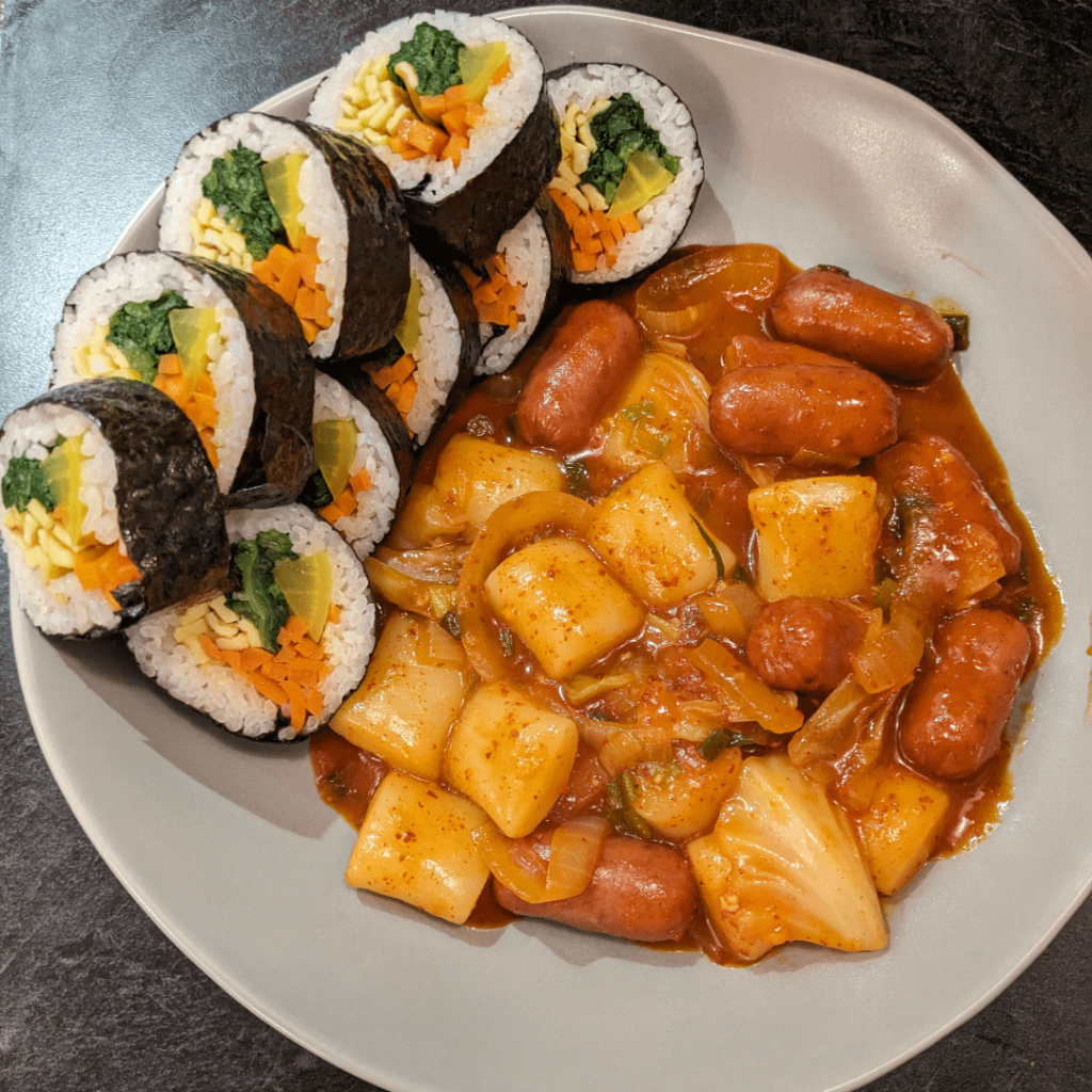 Tteokbokki with Kimbap ✨❤️✨