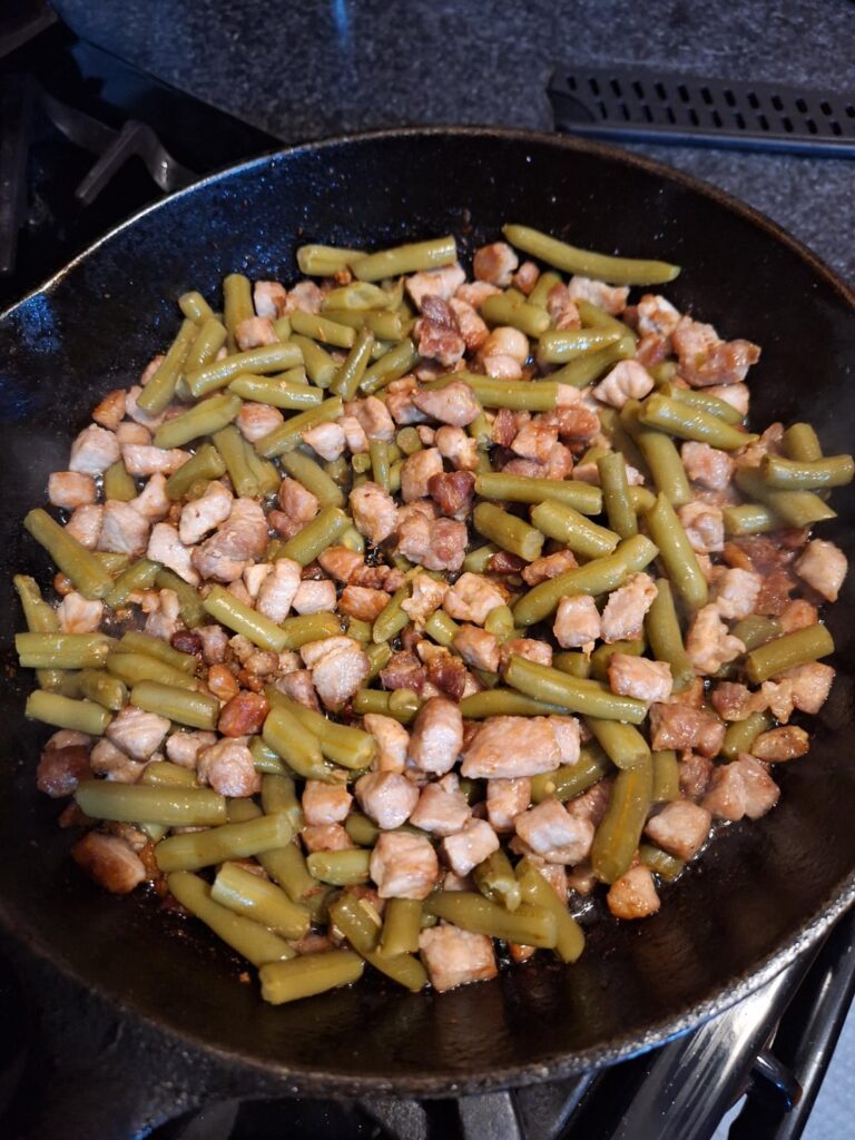 Pork and green beans