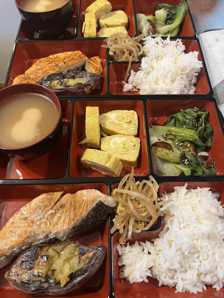 The breakfast bentos I make on the weekend :)