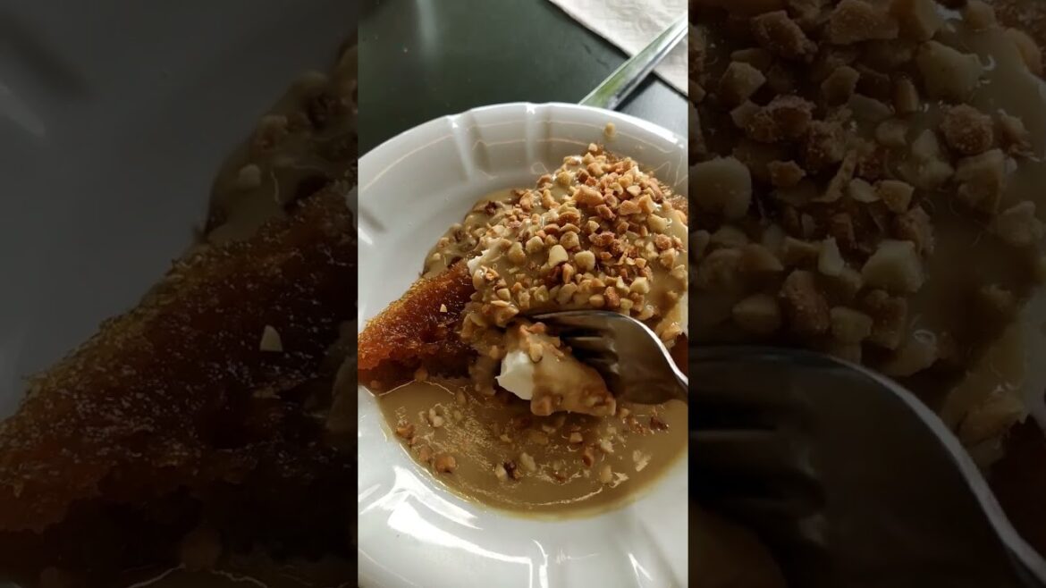 Tatlı Olarak Bile Ekmek Yiyen Millet - Kaymaklı Ekmek Kadayıfı, Köfteci Yusuf 50₺