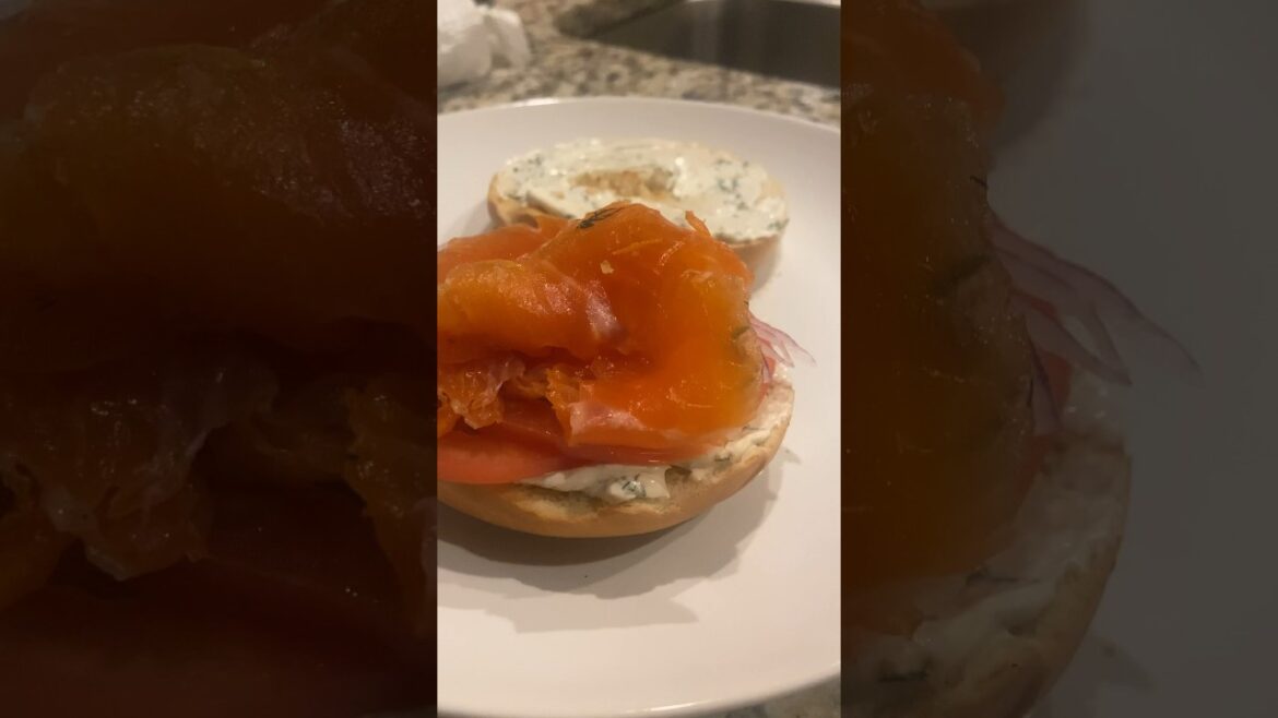 Cured salmon bagel for that New York State of mind #loxandbagel #newyork #sinatra #salmon #lox