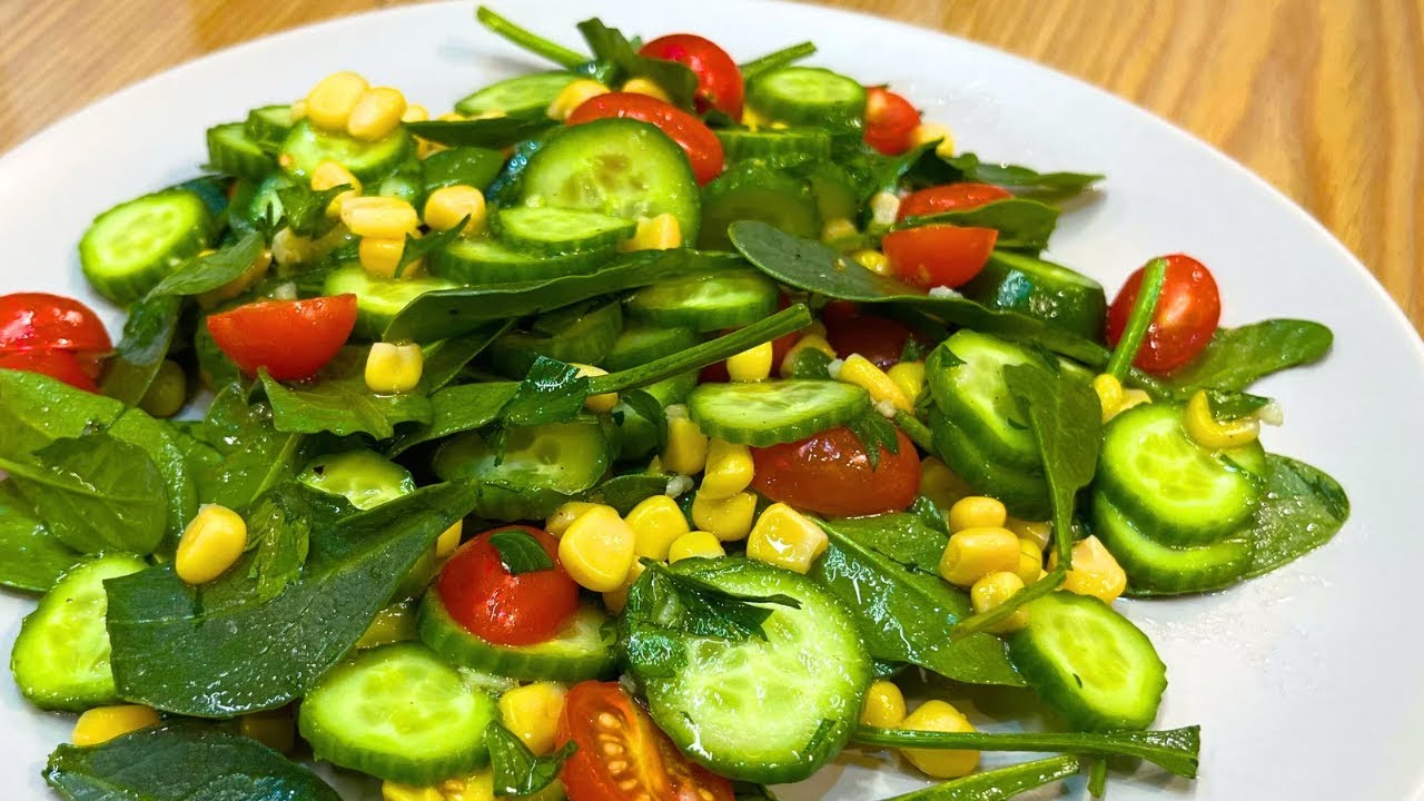 The Best Spinach Salad You'll Ever Have! - Dining and Cooking