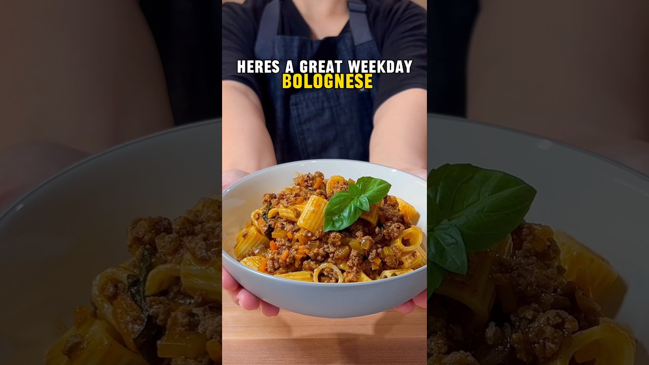 Weekday Bolognese! #shorts #bolognese #food #cooking #easyrecipe #pasta ...