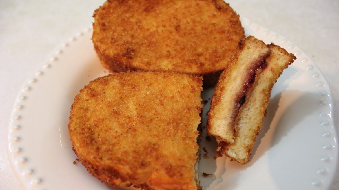 Fried Peanut Butter and Jelly Sandwich: Deep Fried PB&J Recipe Fried Peanut Butter and Jelly Sandwich: Deep Fried PB&J Recipe