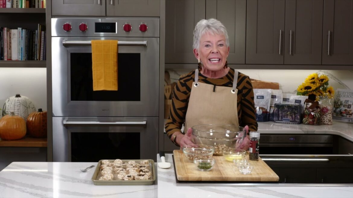The VeryVera Show, Season 12 Episode 3, “Fall Favorites” The VeryVera Show, Season 12 Episode 3, "Fall Favorites"