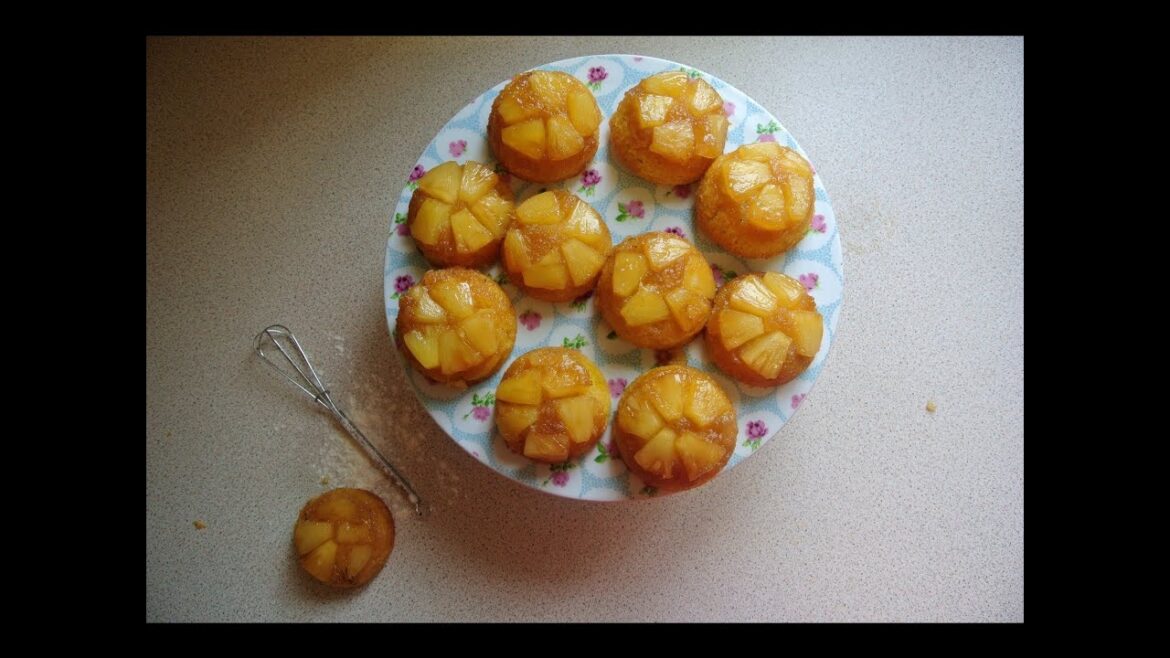 PINEAPPLE UPSIDE DOWN CUPCAKES RECIPE PINEAPPLE UPSIDE DOWN CUPCAKES RECIPE