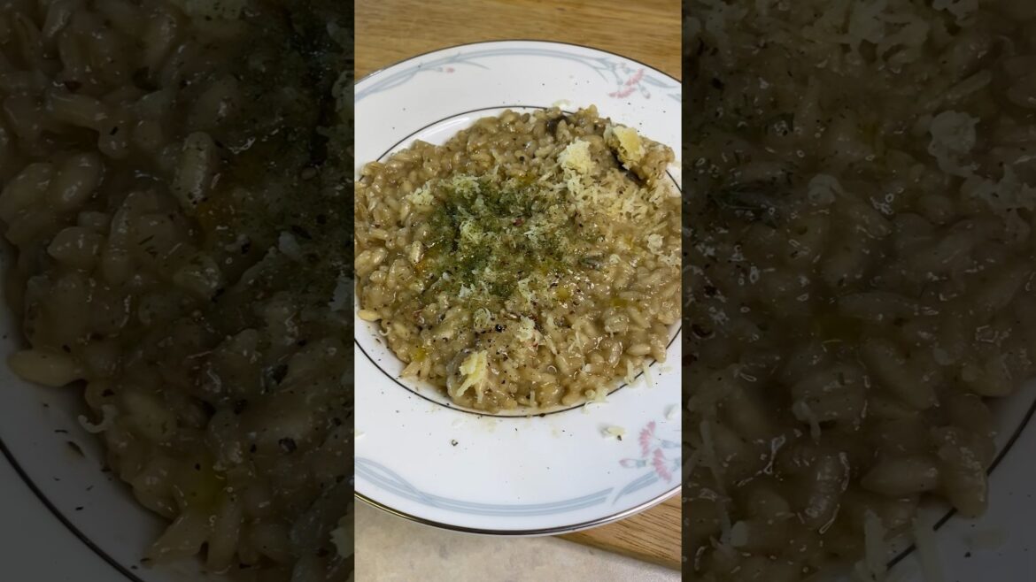 We can meke this Porcini mushroom risotto easily #shorts