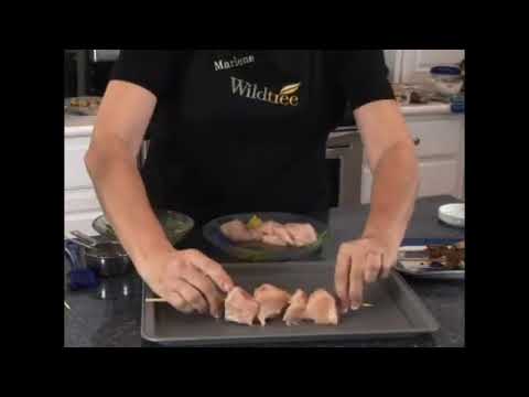 Pesto Grilled Chicken on a Stick Pesto Grilled Chicken on a Stick