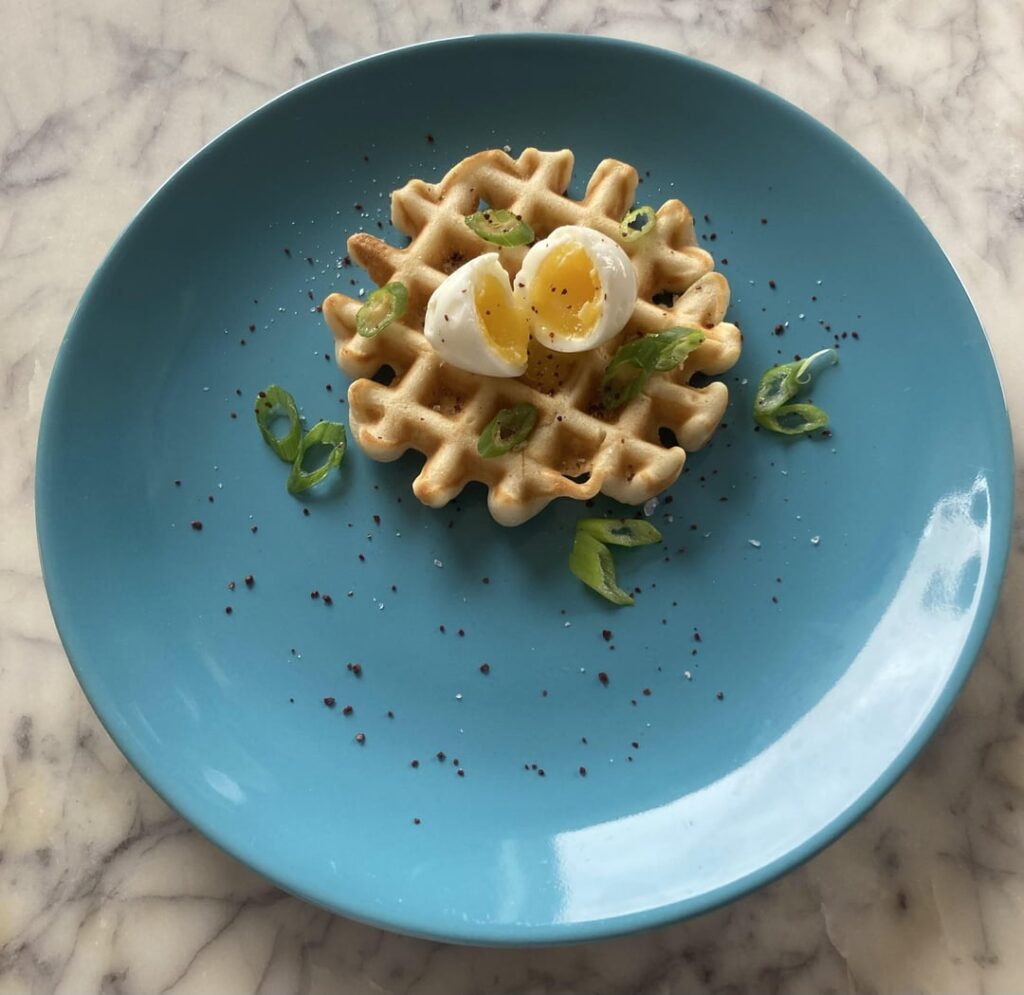 Min waffle, qual egg, green onion with Sumac