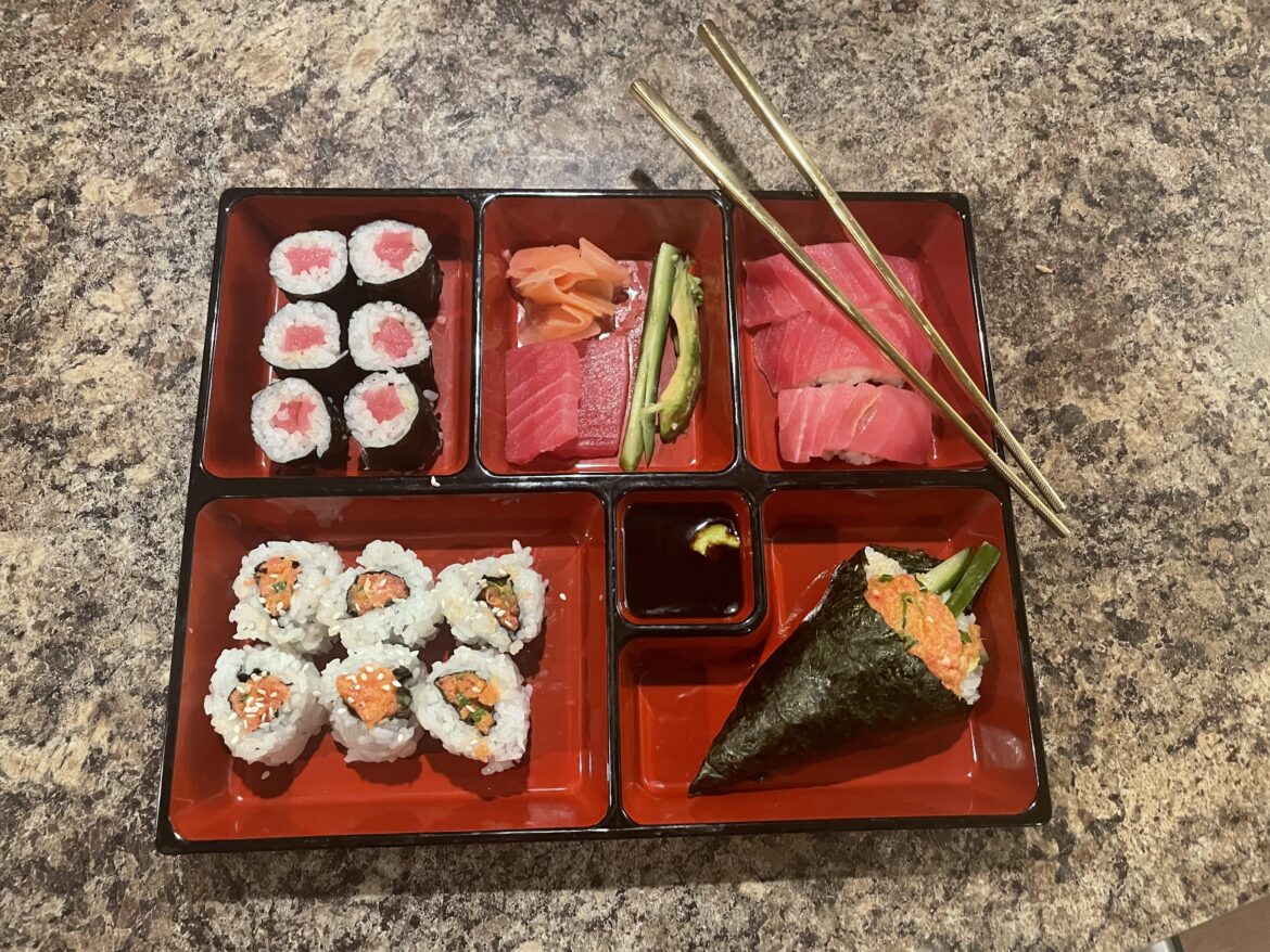 Tuna and spicy tuna made at home