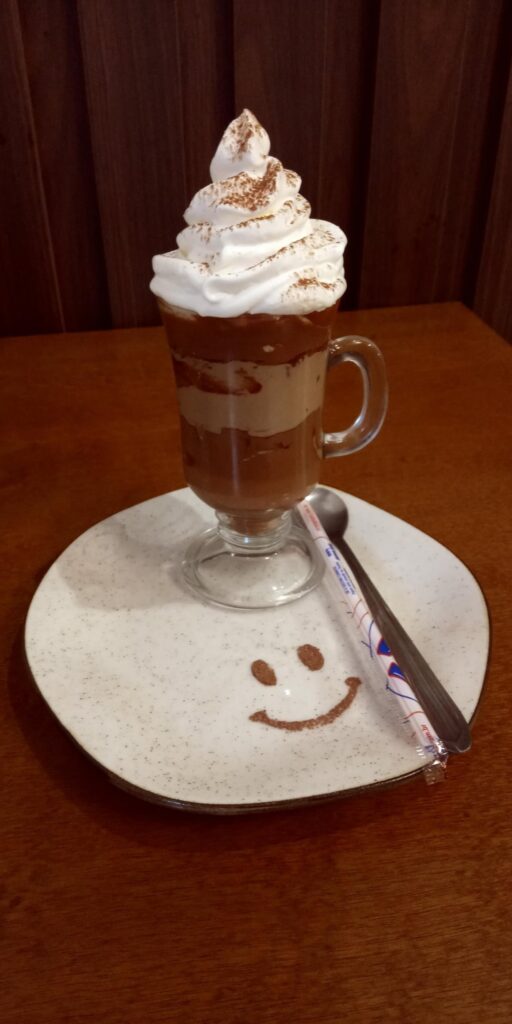 brazilian coffee shop 💛