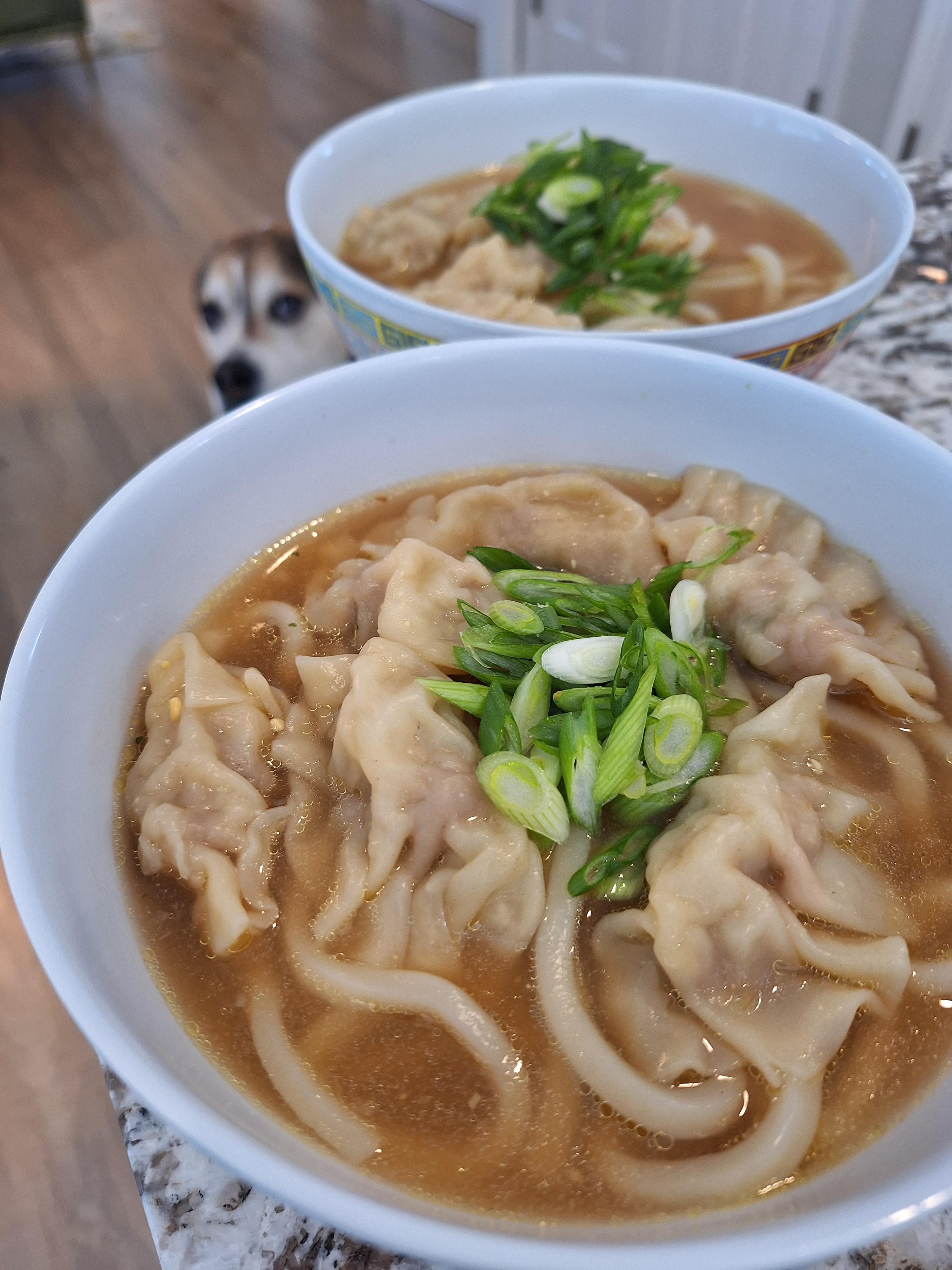 Miso soup with udon and dumplings [homemade] Dining and Cooking