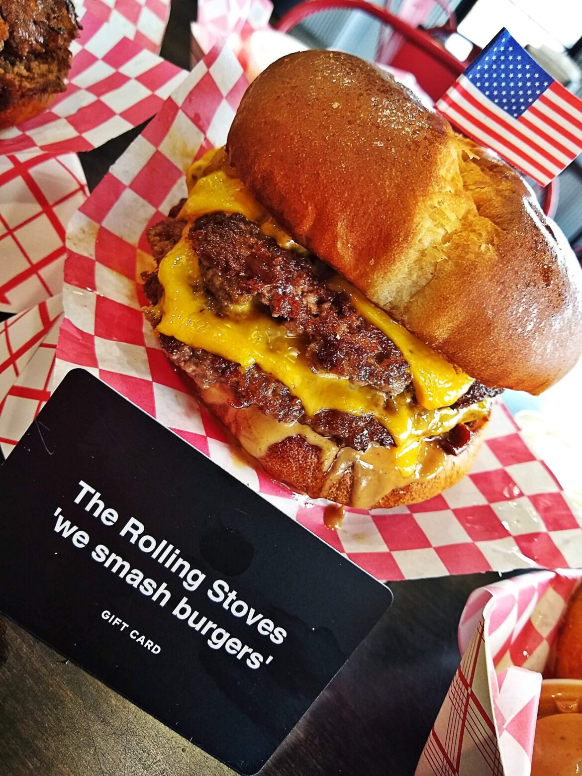 They made the cover of the Rolling Stoves a true favorite both restaurant and Burger Truck rules 😋