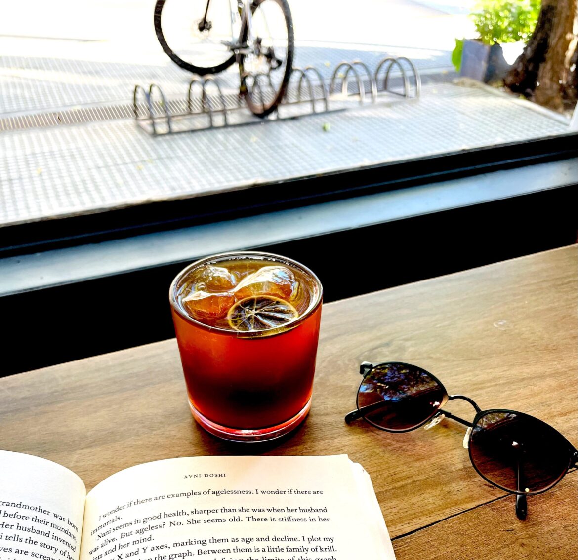 Lemon Cold Brew. So refreshing on a hot day ☀️☕️