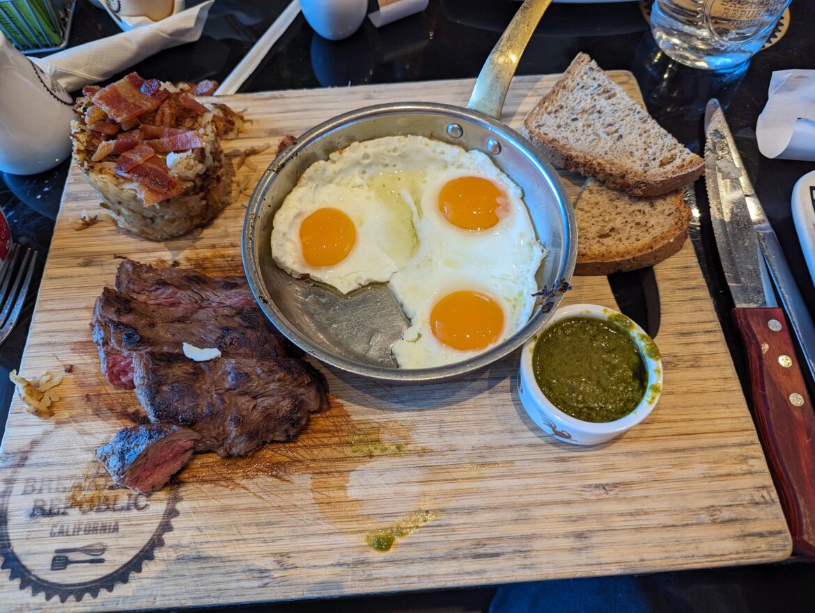 Steak & eggs on a combo skillet & board