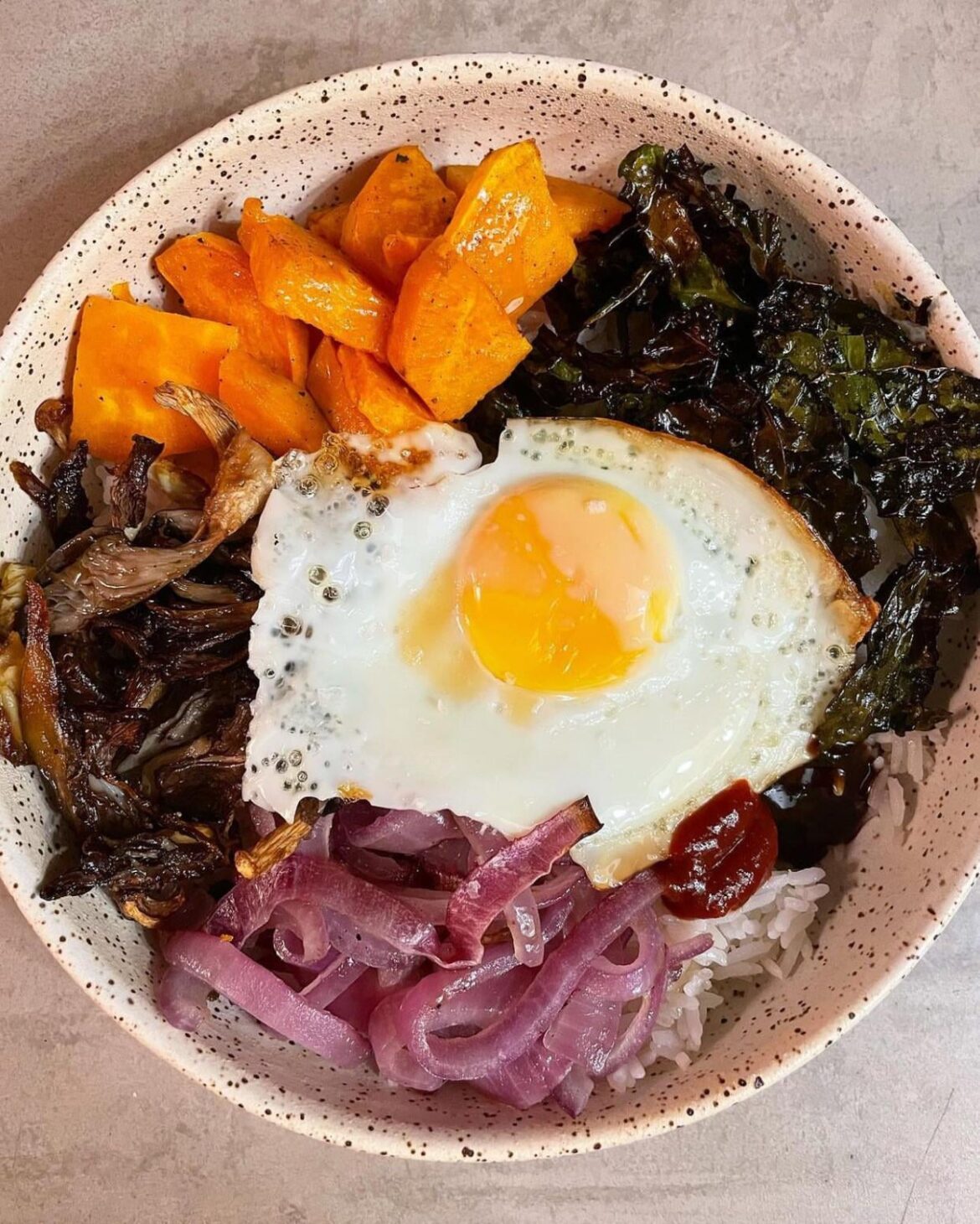 Sheet pan bibimbap😋