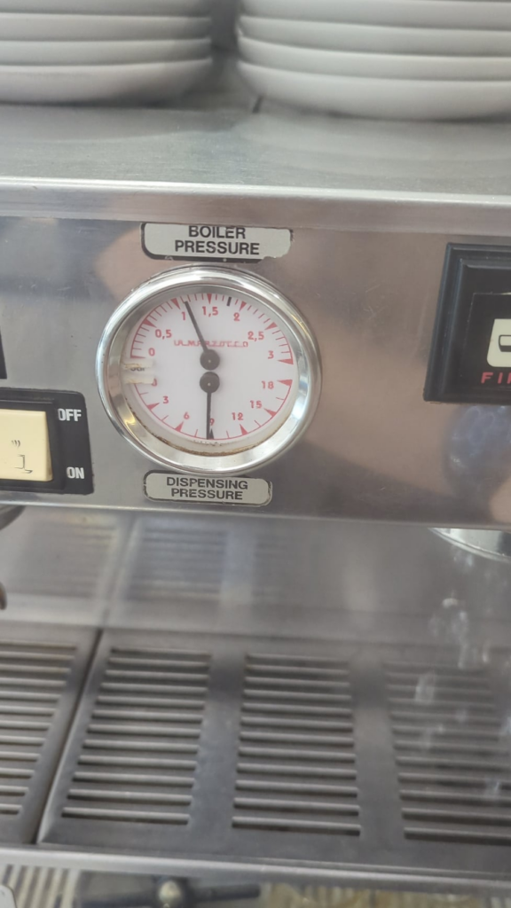 Issue with LM linea classic. Steam out through shower when pulling shot