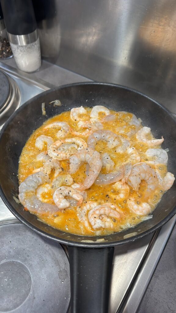 Shrimp, chorizo and konjac noodles