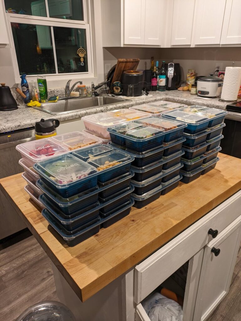 partner and i did our first meal prep 🔥🔥🔥