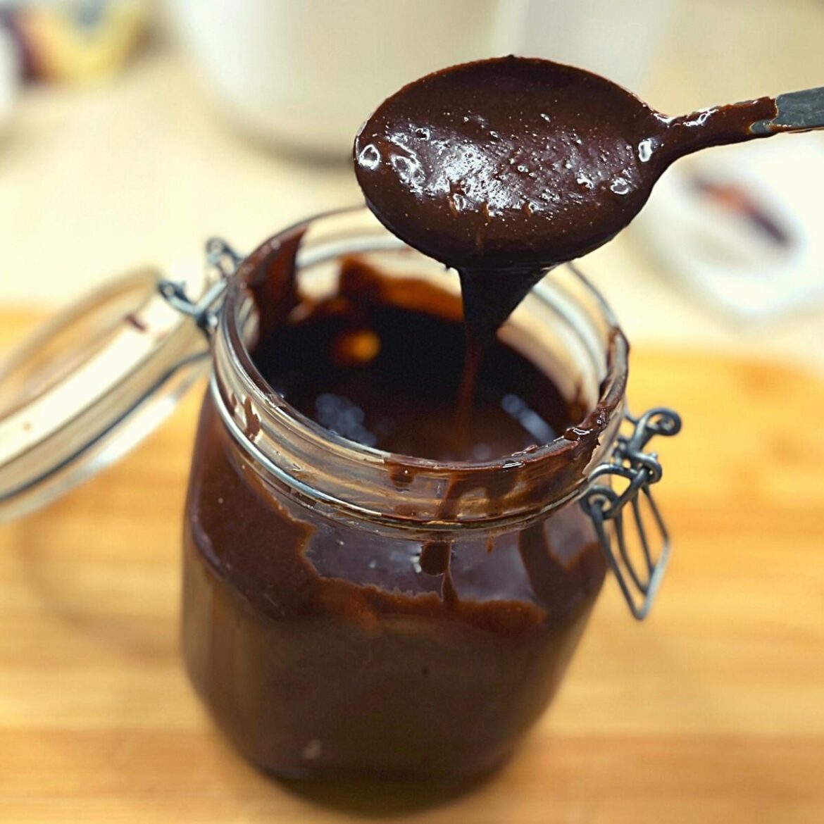 Homemade Vegan Nutella Recipe & Store Bought Alternatives