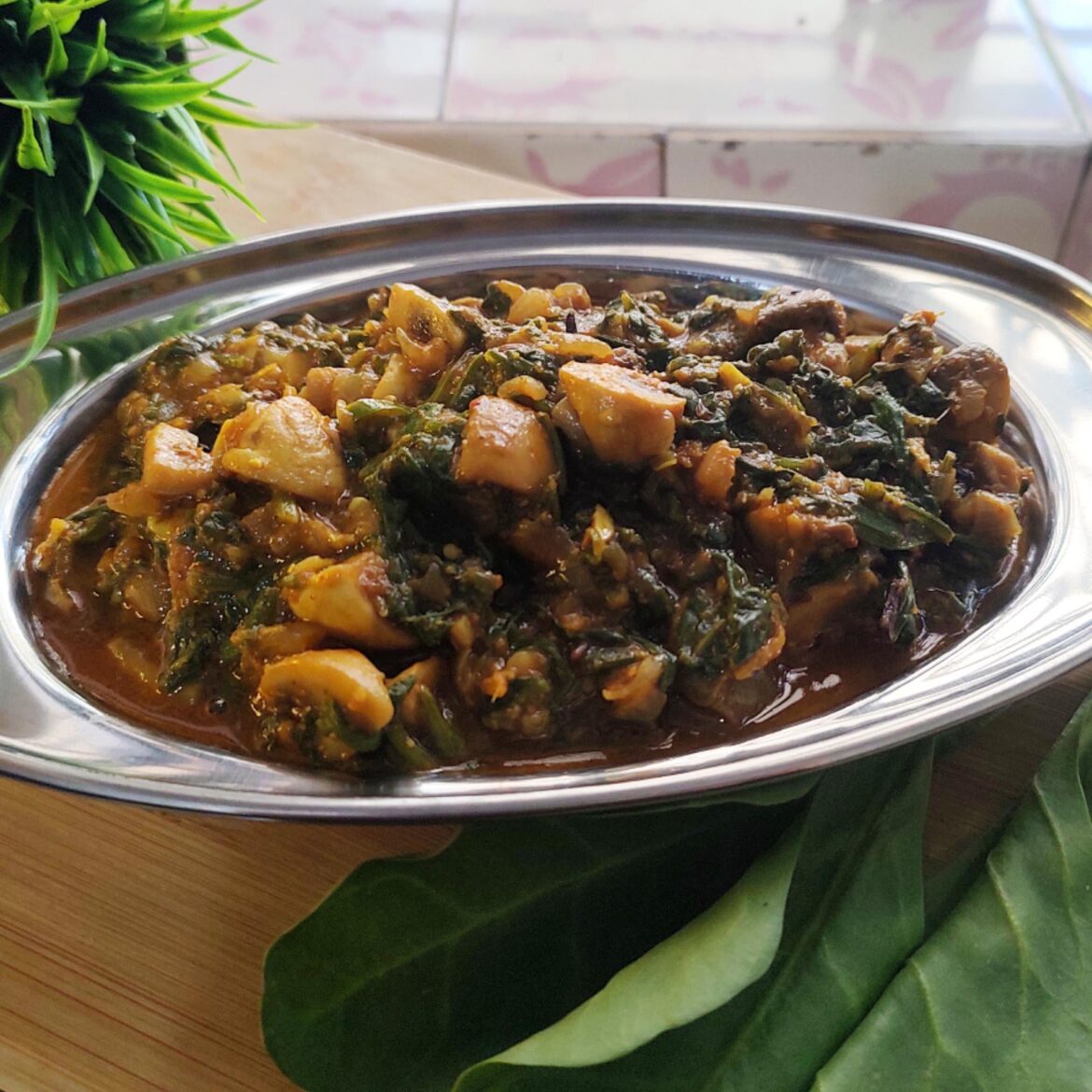 Palak Mushroom Ki Sabzi