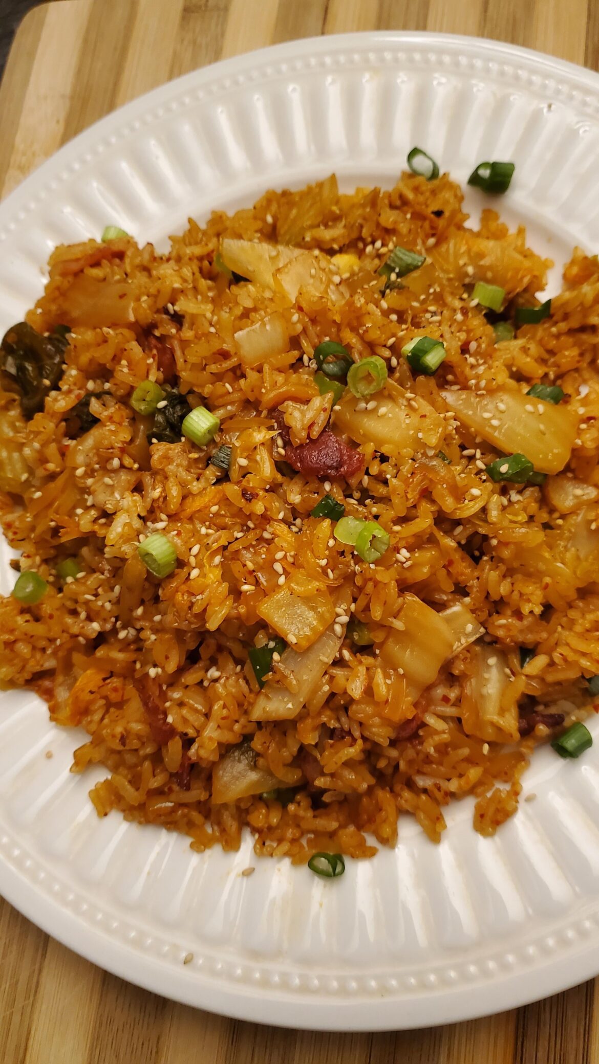 Don't throw away your sour kimchi! Make this delicious kimchi fried rice with bacon.