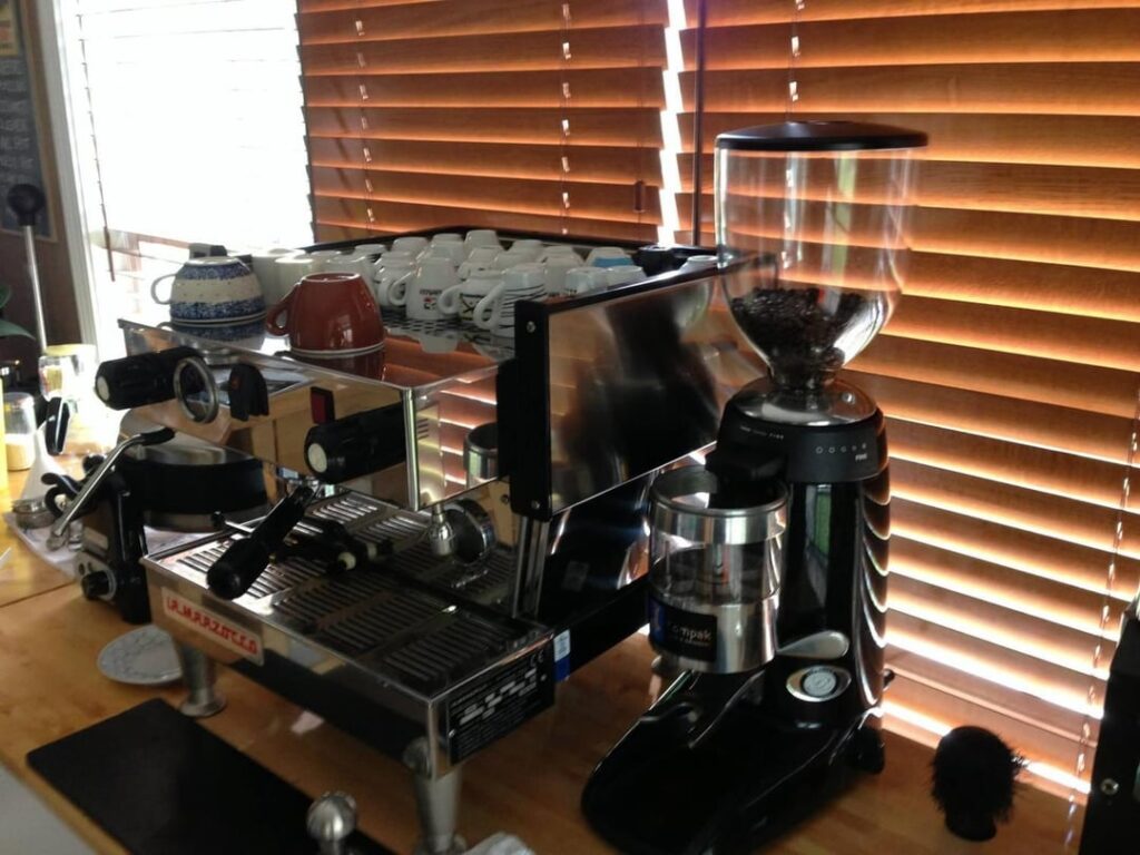 Ten years ago I refurbished this Linea (now they call it Classic 😎).