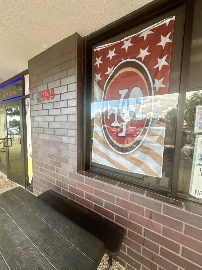 Hook & Reel is a 49ers spot 🌉🏈🦐