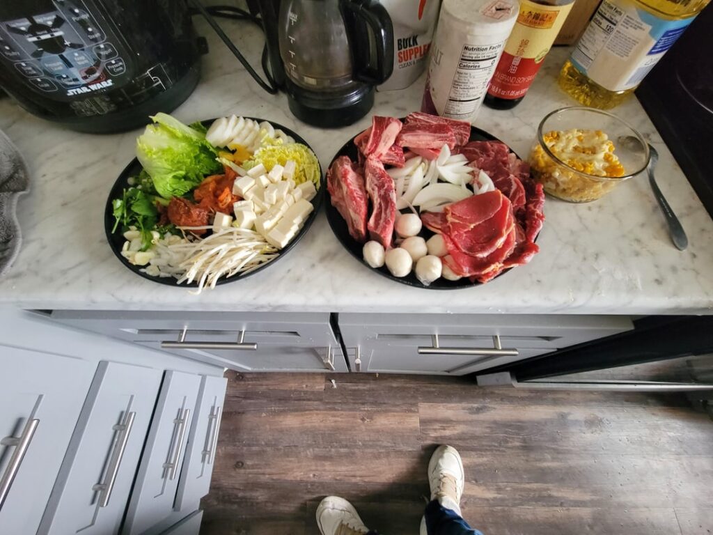 I can never get enough banchan at KBBQ so I set up my own spread 😋 how did I do?