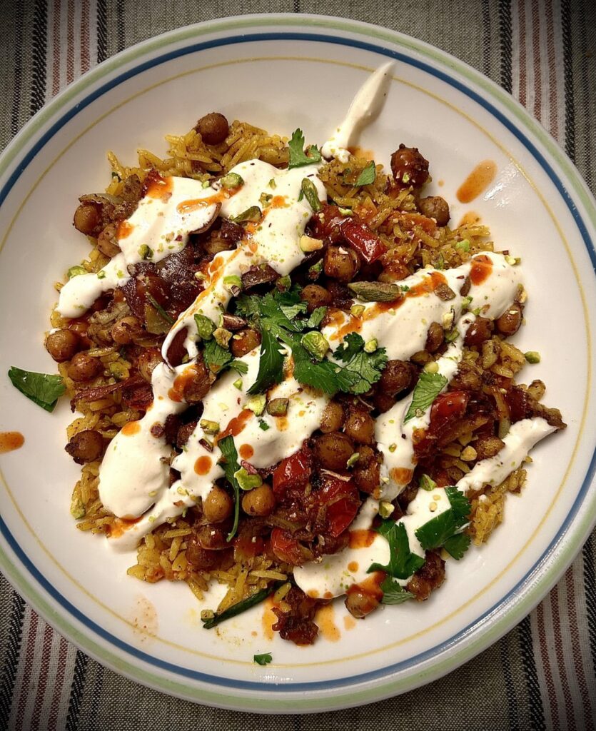 Shawarma-Spiced Chickpea Bowls 10/10 😋