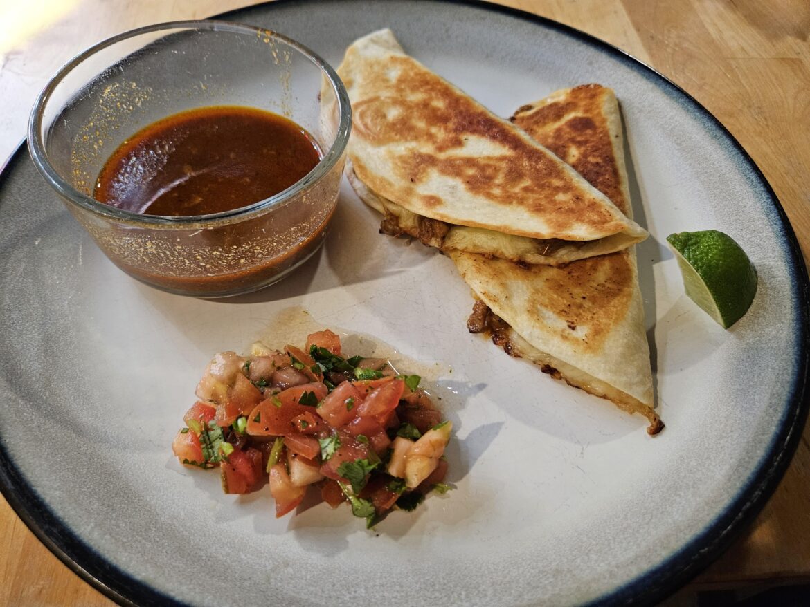 Birria-Style Pork Tacos with Pico de Gallo