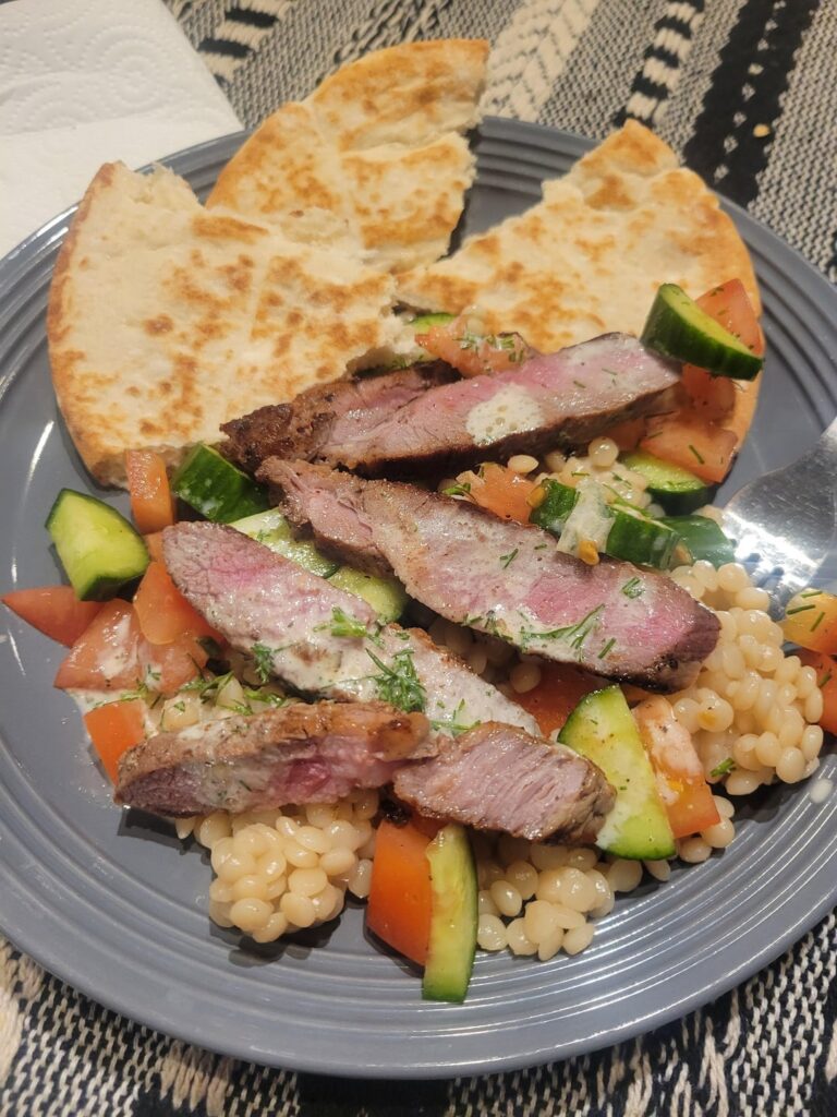 Garlicky steak bowl...10/10