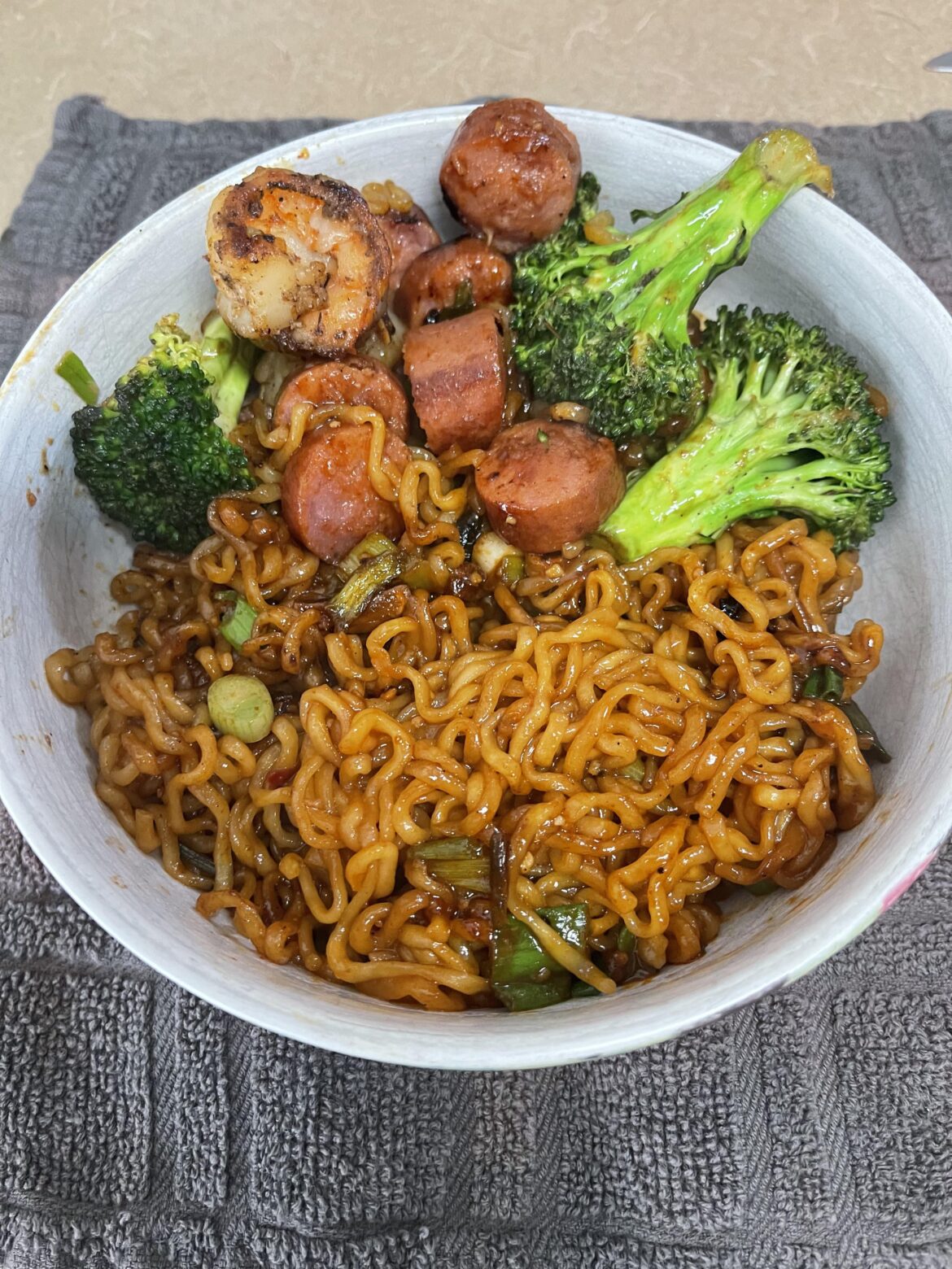 Firecracker ramen with sides