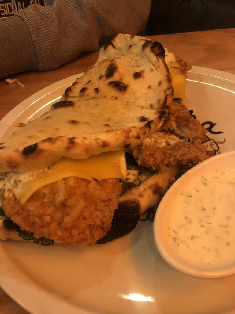 It’s called Pizz’wich