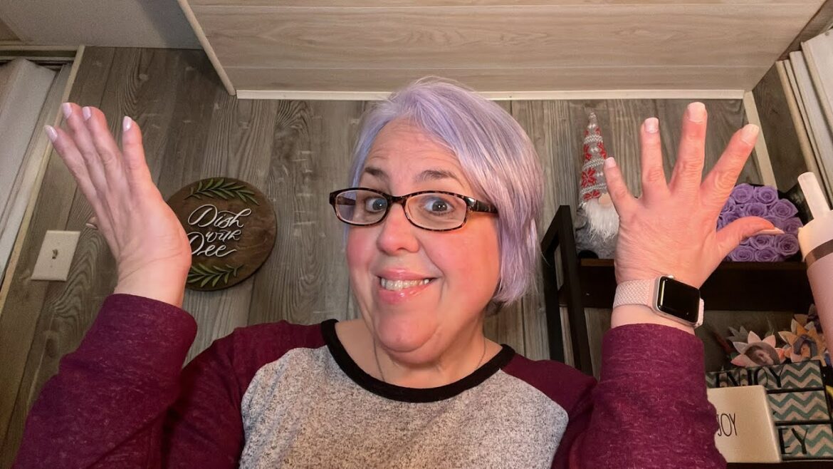 Dish with Dee’s weight loss podcast 2/25/24 what’s your opinion on food hacks …