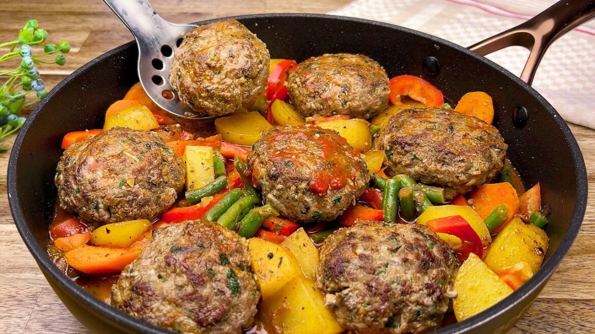 Das Geheimgericht meiner Oma! Das ist das leckerste Rinderhack, das ich je gegessen habe! Das Geheimgericht meiner Oma! Das ist das leckerste Rinderhack, das ich je gegessen habe!