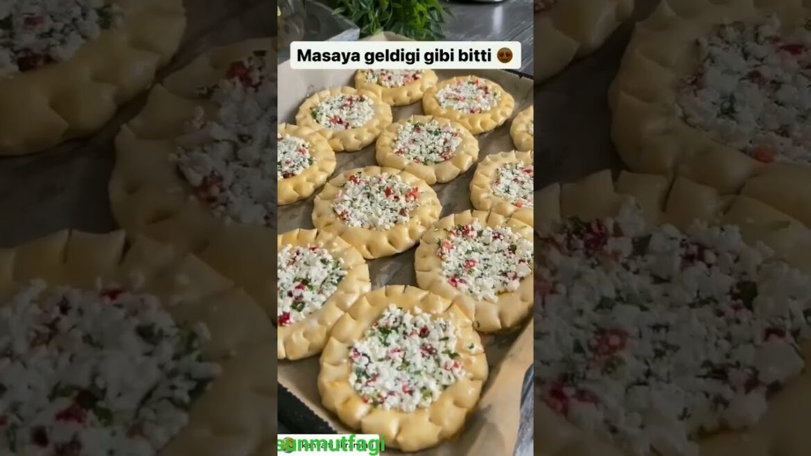 peynirli pide / cheese pita - easy turkey recipes #shorts