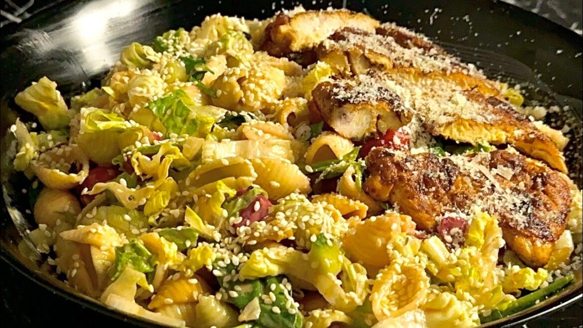 Ein köstlicher Salat für Könige! Sie sind nur noch wenige Minuten vom besten Salatrezept entfernt!! Ein köstlicher Salat für Könige! Sie sind nur noch wenige Minuten vom besten Salatrezept entfernt!!