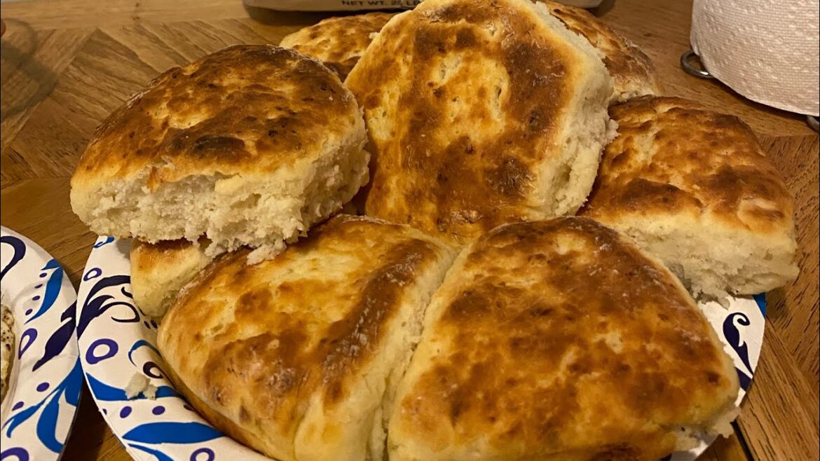 My Mamaw’s famous cat head biscuit recipe! Must watch!