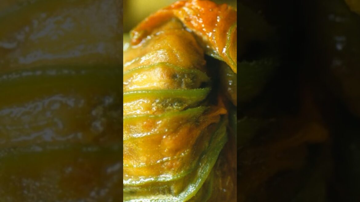 Zucchini flowers stuffed with rice and ham Zucchini flowers stuffed with rice and ham