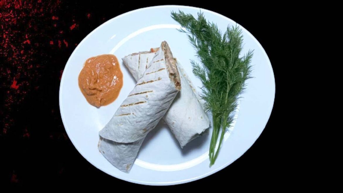 Easy chicken shawarma recipe | Chicken shawarma street food | Shawarma recipe arabic style