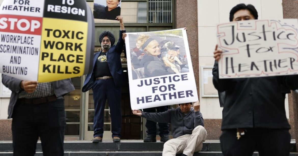 A colleague’s suicide exposes a crisis among L.A.’s restaurant inspectors - L.A. Times (paywalled)