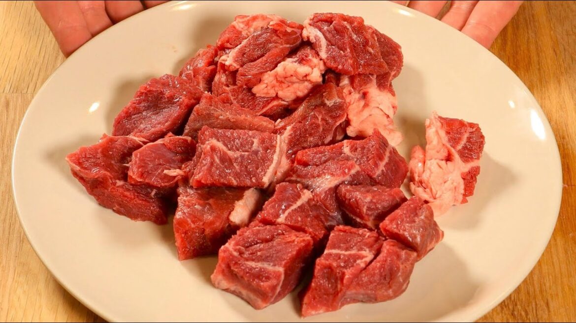 I can eat this everyday! Simple and delicious Beef Stew Recipe with lots of vegetables.