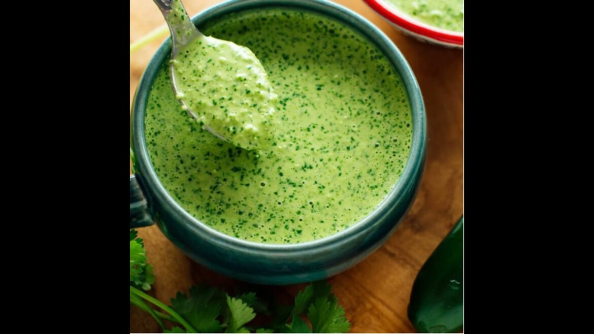 Salsa Verde/Green Sauce