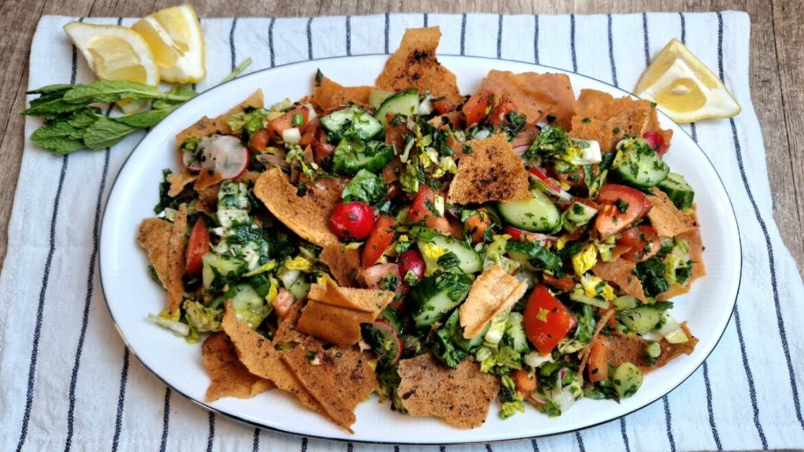 Fattoush Salad | Lebanese Bread Salad Recipe Fattoush Salad | Lebanese Bread Salad Recipe