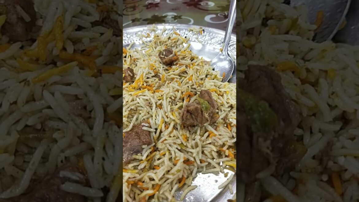 Al Ghousia #beef  #pulao  North Karachi | Hometown Karachi