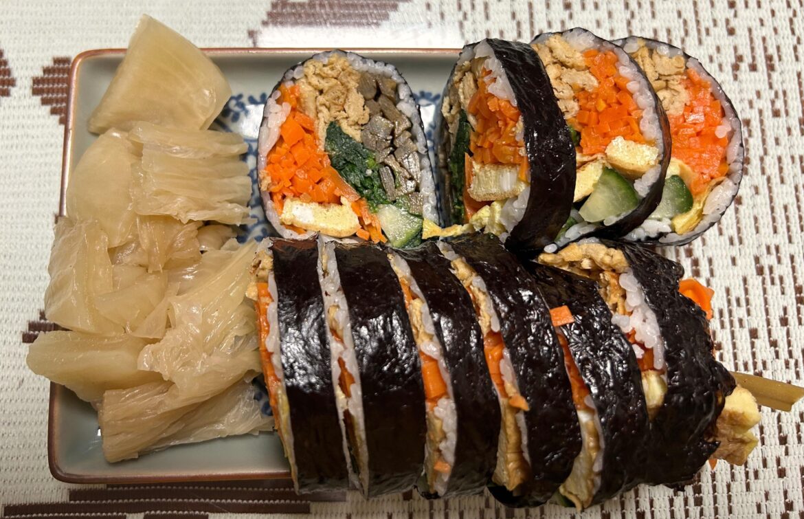 Delicious kimbap for lunch!